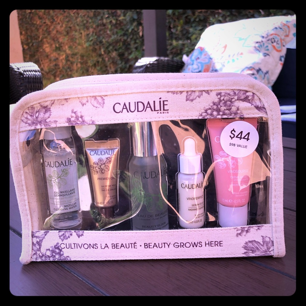 Caudalíe Travel Size Skin Care Kit🧖‍♀️💗